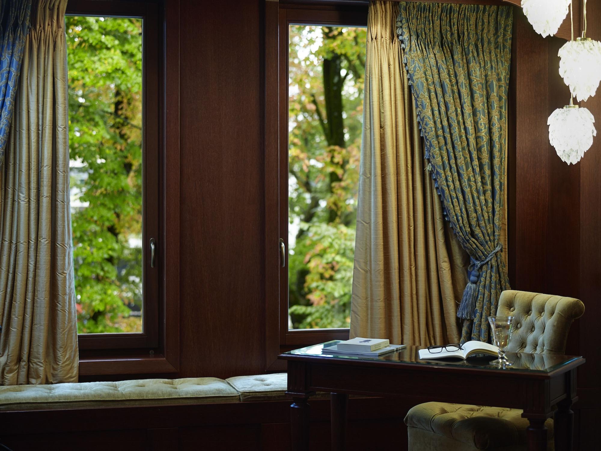 Grand Serai Congress And Spa Яніна Екстер'єр фото A room at the hotel