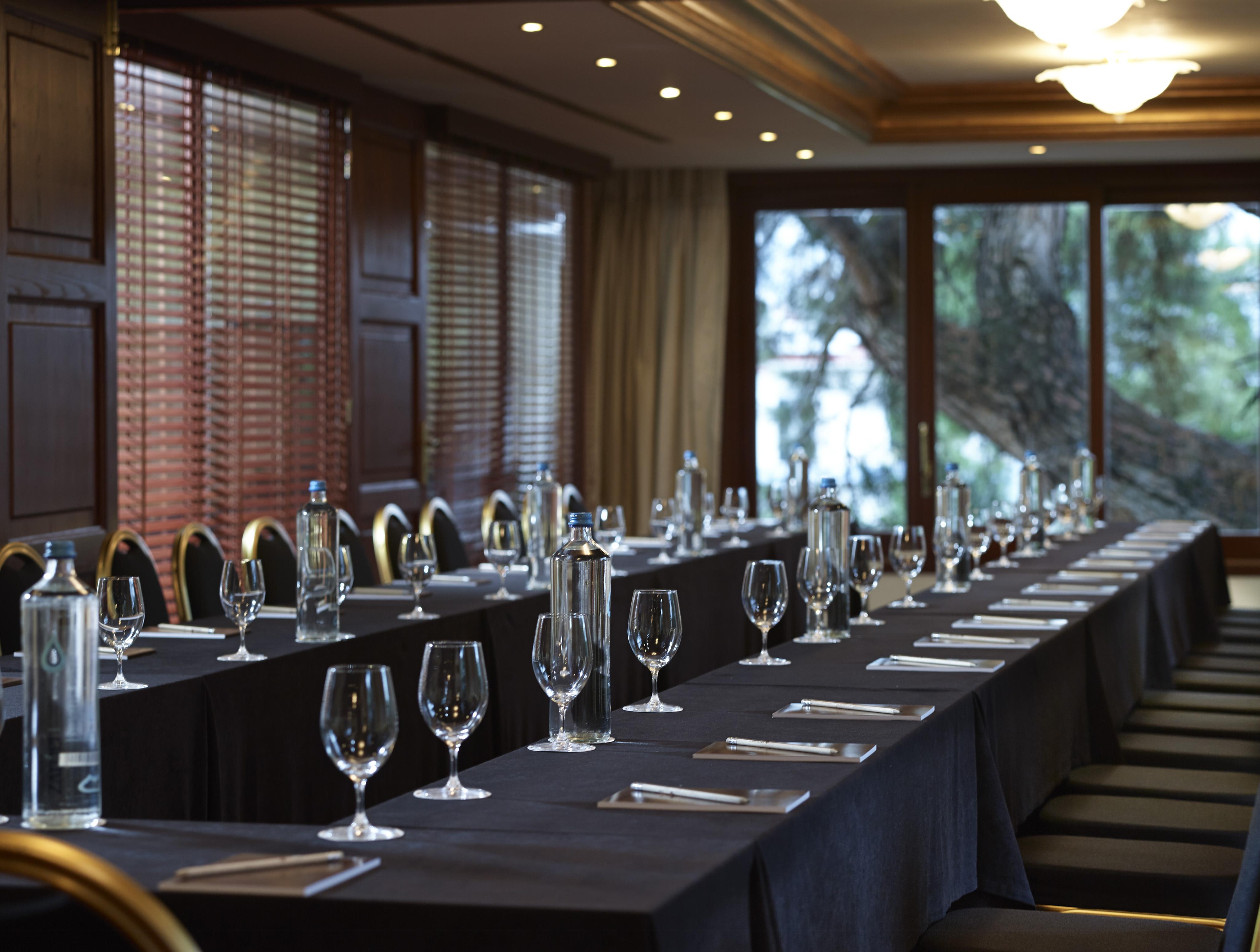 Grand Serai Congress And Spa Яніна Екстер'єр фото The meeting room